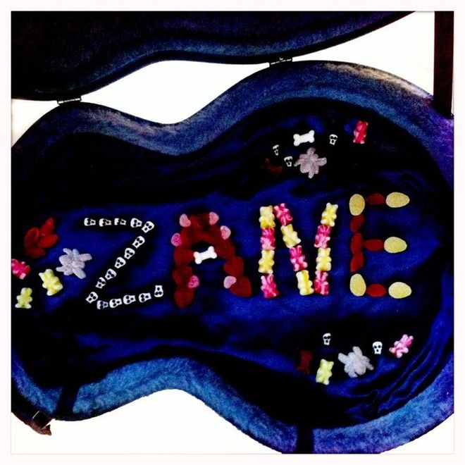 ZANE // SHY BOY GETS NO CHOCOLATE